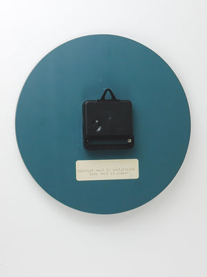 Horloge murale postmoderne rayée en verre miroir noir et blanc, années 1980, Angleterre