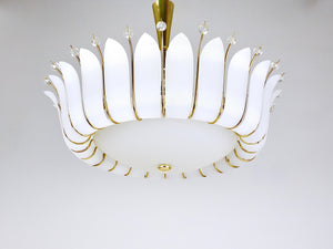 Grand lustre corbeille Rupert Nikoll 27 pouces en laiton à feuilles, Mid-Century, Autriche, 1950