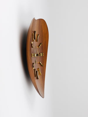 Horloge murale organique Mid-Century de style scandinave, teck & laiton, années 1950