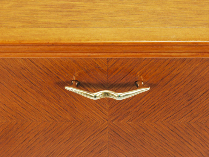 Gio Ponti Maple & Walnut Nightstand Table, La Permanente Mobili Cantù, 1940s