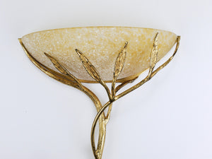 Banci Firenze Gilt Iron & Scavo Glass Floral Sconces, Wall lights, Italy, 1970s