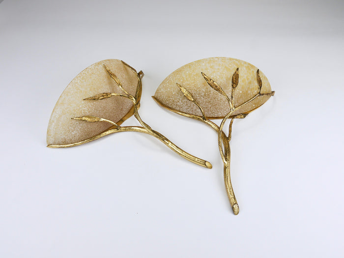 Banci Firenze Gilt Iron & Scavo Glass Floral Sconces, Wall lights, Italy, 1970s