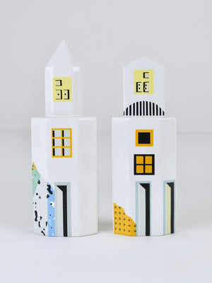 Saleros y pimenteros posmodernos Skyscraper de Heide Warlamis, Vienna Collection, 1990