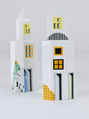 Saleros y pimenteros posmodernos Skyscraper de Heide Warlamis, Vienna Collection, 1990