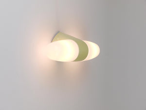 Aplique doble amarillo Bauhaus de Wilhelm Wagenfeld, Linder Alemania, años 50