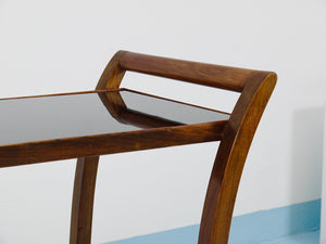 Chariot bar en noyer et verre incurvés d'Oswald Haerdtl