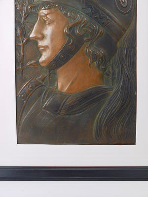 Paire de panneaux en relief « Spartans », Art nouveau Sécession viennoise, attribués à Georg Klimt