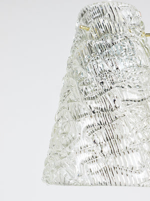 Suspension Mid-Century J.T. Kalmar en verre texturé et laiton, Autriche, années 1950