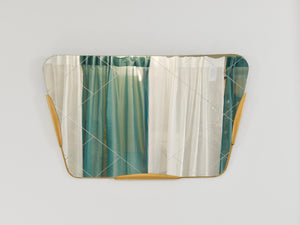 Grande specchio da parete trapezoidale dorato con motivo a diamanti incisi, Austria, 195