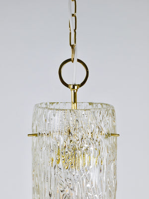 Suspension Mid-Century J.T. Kalmar Vienna en laiton et tube de verre texturé, Autriche