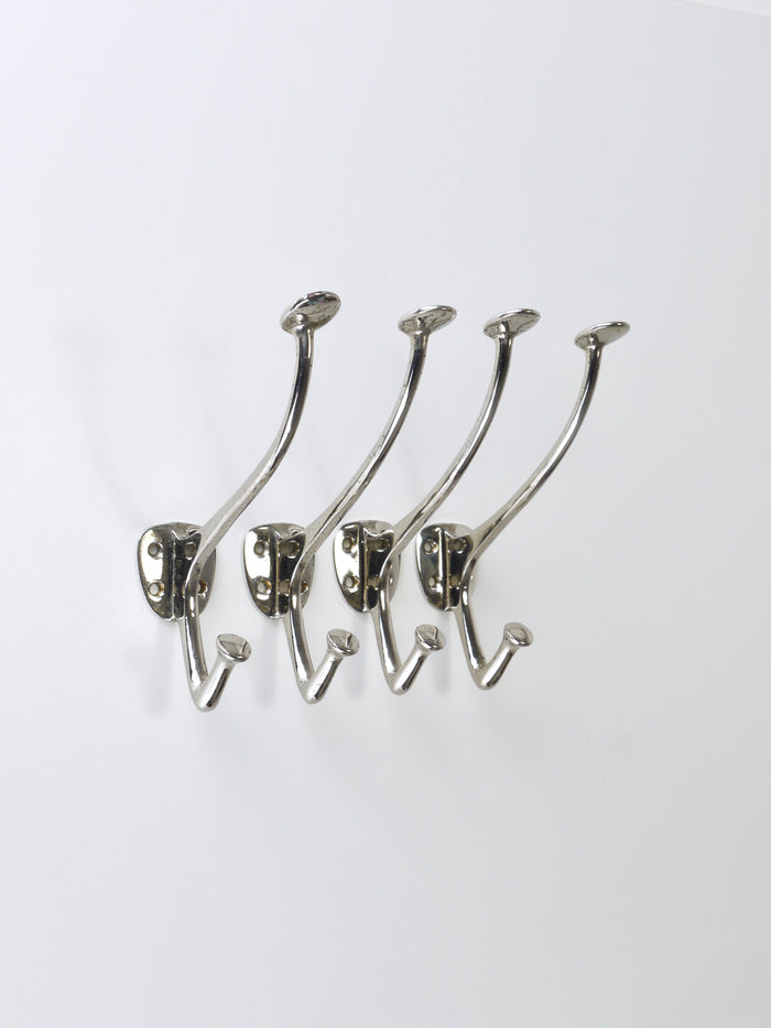 Up to 4 Adolf Loos Art Nouveau Nickel Brass Wall Hooks Café Capua Vienna, 1900s