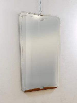Grand Paolo Buffa Cherry & Brass Wall Mirror, Mid-Century Italy, ca. 1940s