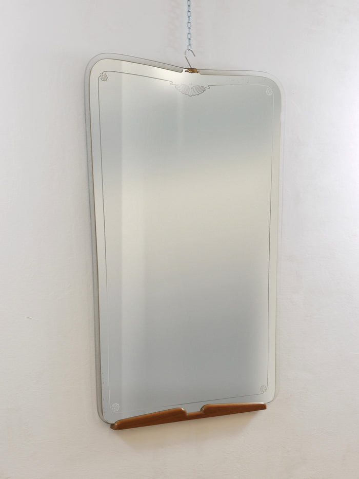 Grand Paolo Buffa Cherry & Brass Wall Mirror, Mid-Century Italy, ca. 1940s