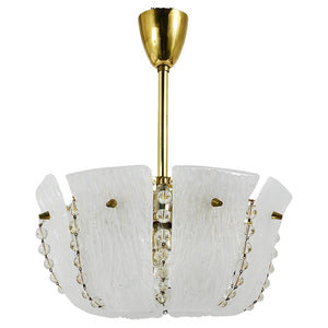 Petit lustre panier courbé J.T. Kalmar, laiton & verre, Autriche, années 1950
