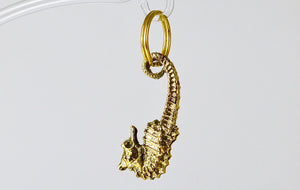 Portachiavi Carl Auböck a forma di cavalluccio marino in ottone